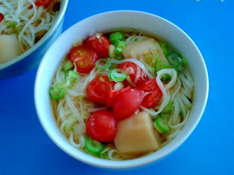 ミニトマトとおふの健康うどん